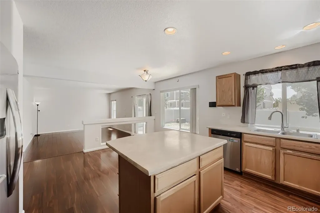 19034 Burlington Place Denver CO 80249