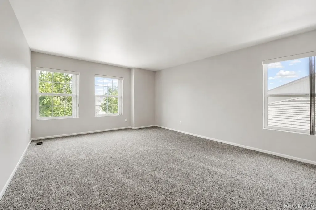 19034 Burlington Place Denver CO 80249