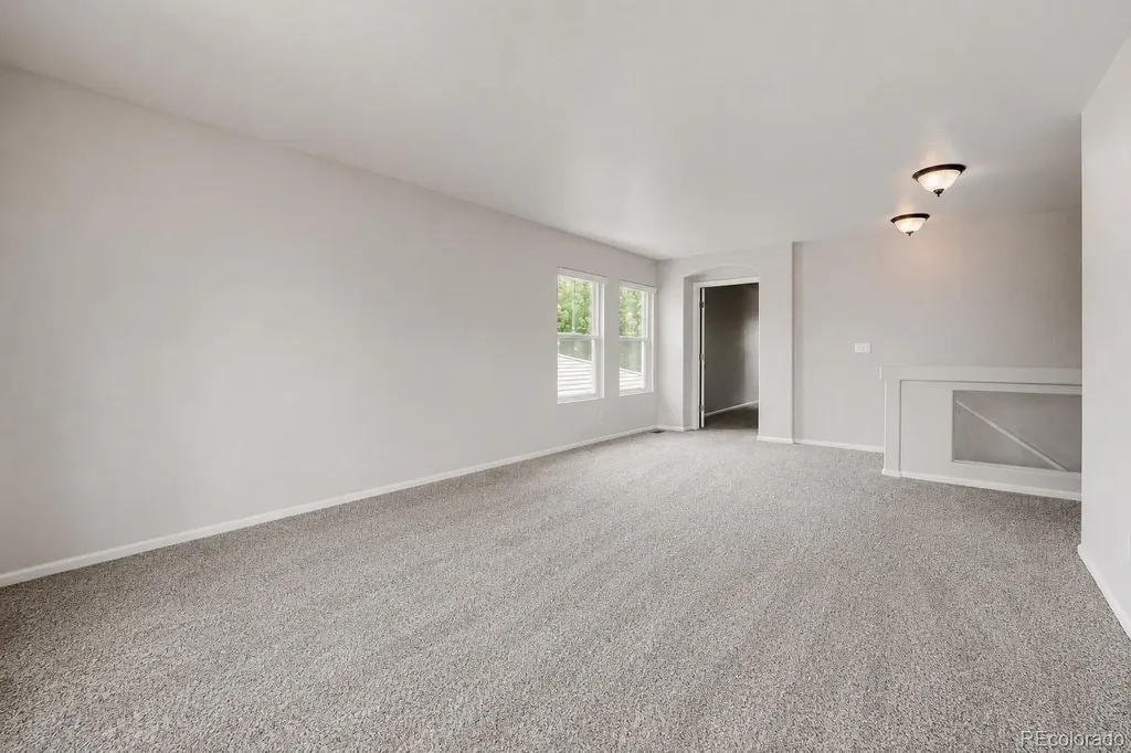 19034 Burlington Place Denver CO 80249