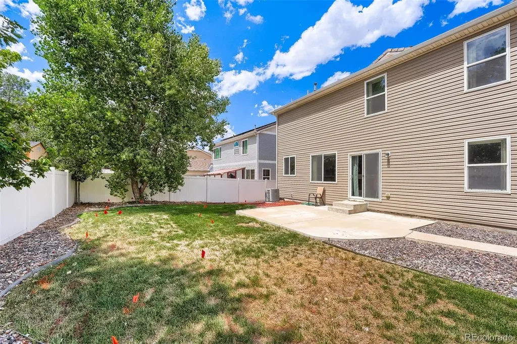 19034 Burlington Place Denver CO 80249