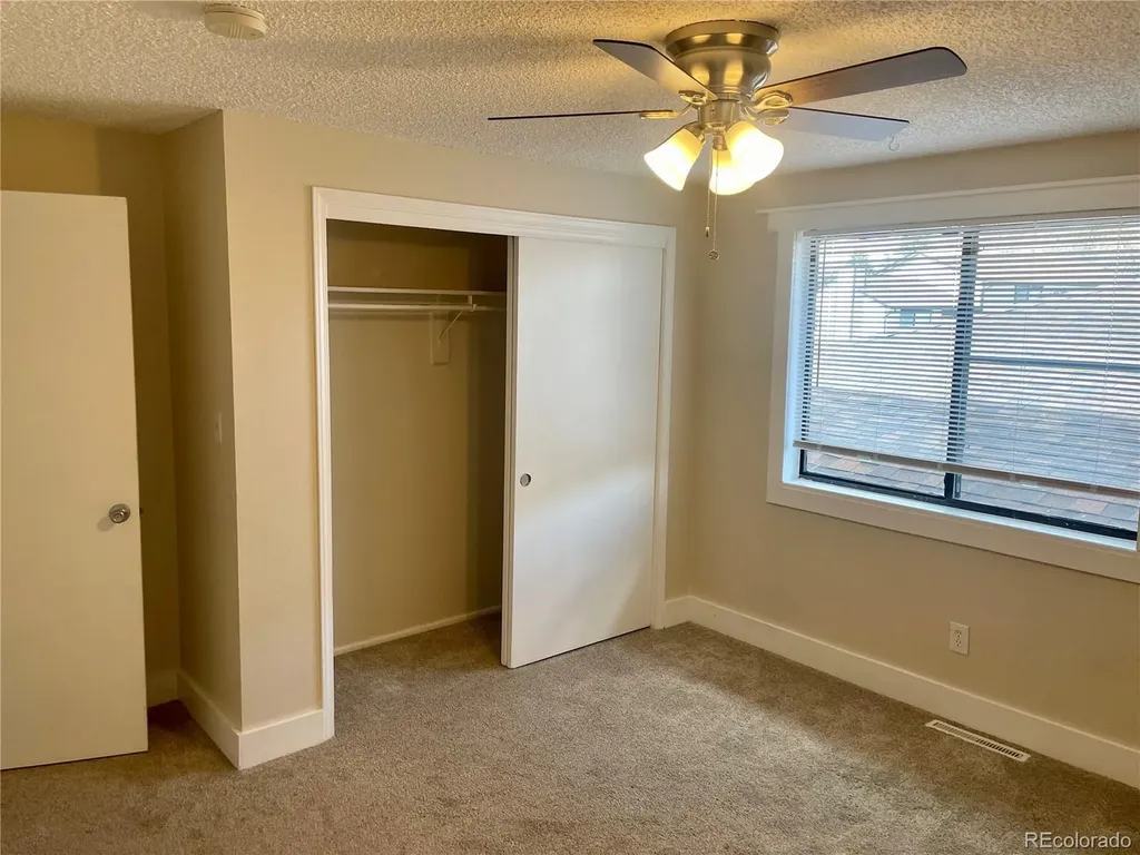 1005-1007 Harmon Place Longmont CO 80501