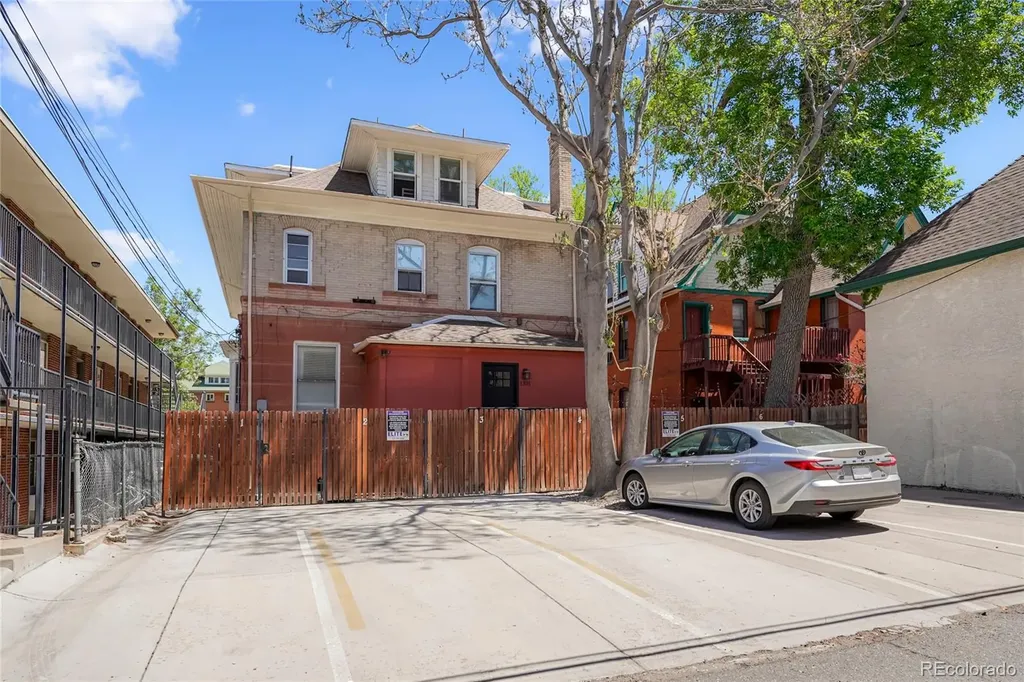 1331 Columbine Street Denver CO 80206
