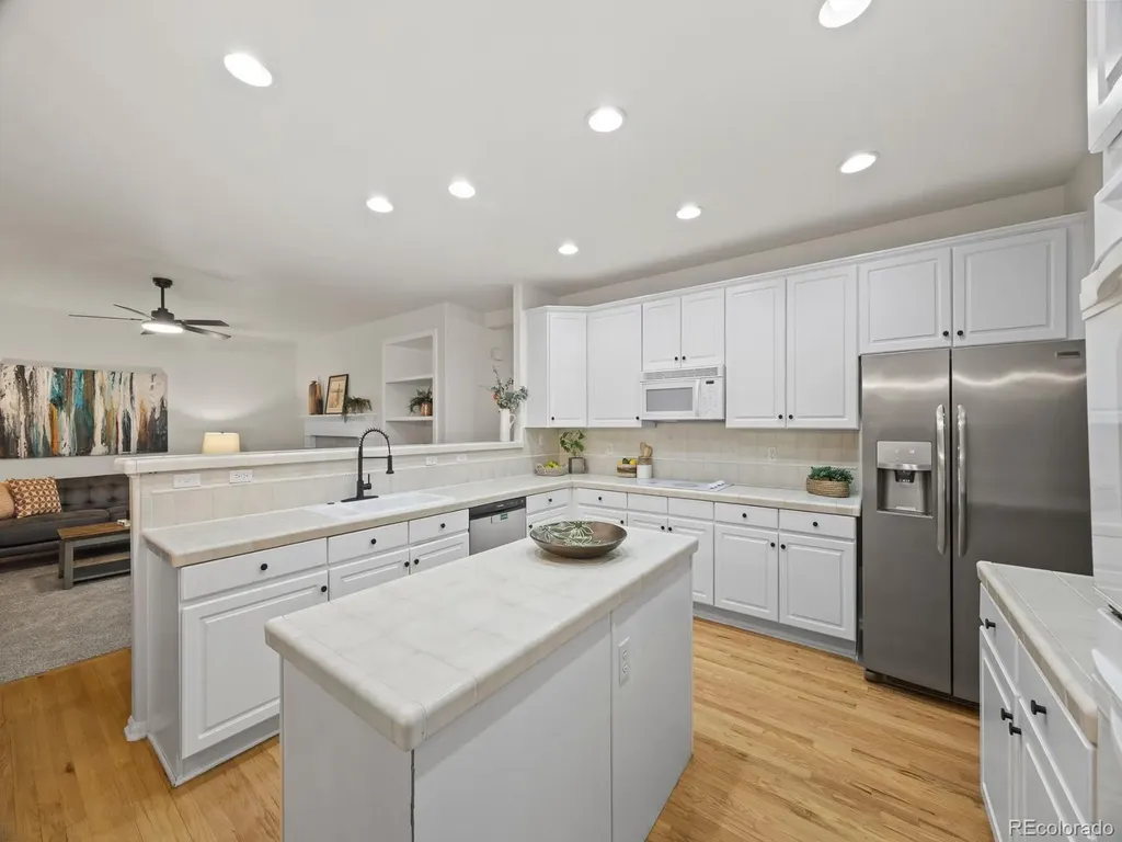 21122 White Pine Lane Parker CO 80138
