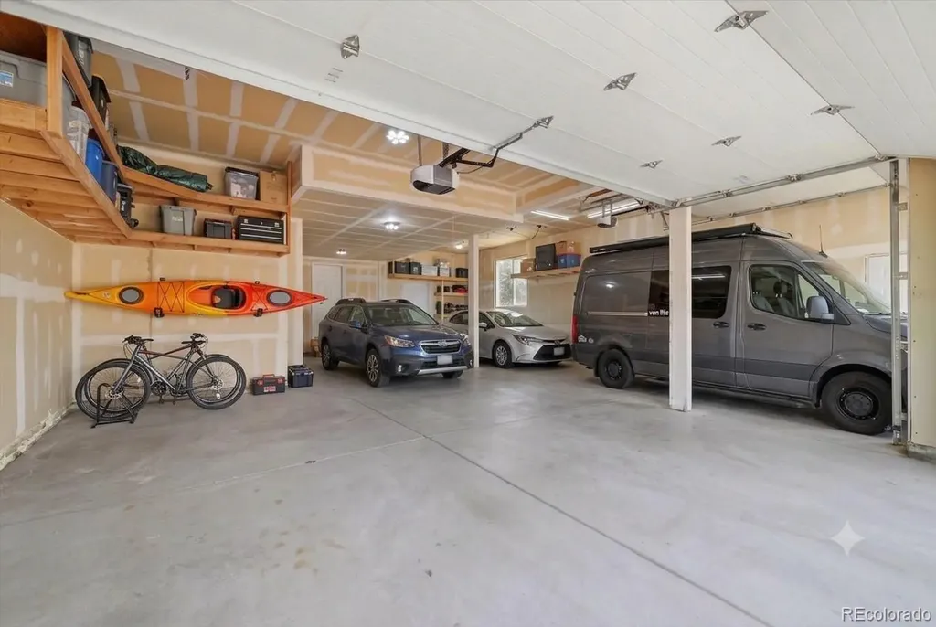 5507 Mustang Drive Longmont CO 80504