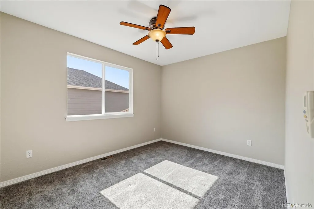 5507 Mustang Drive Longmont CO 80504