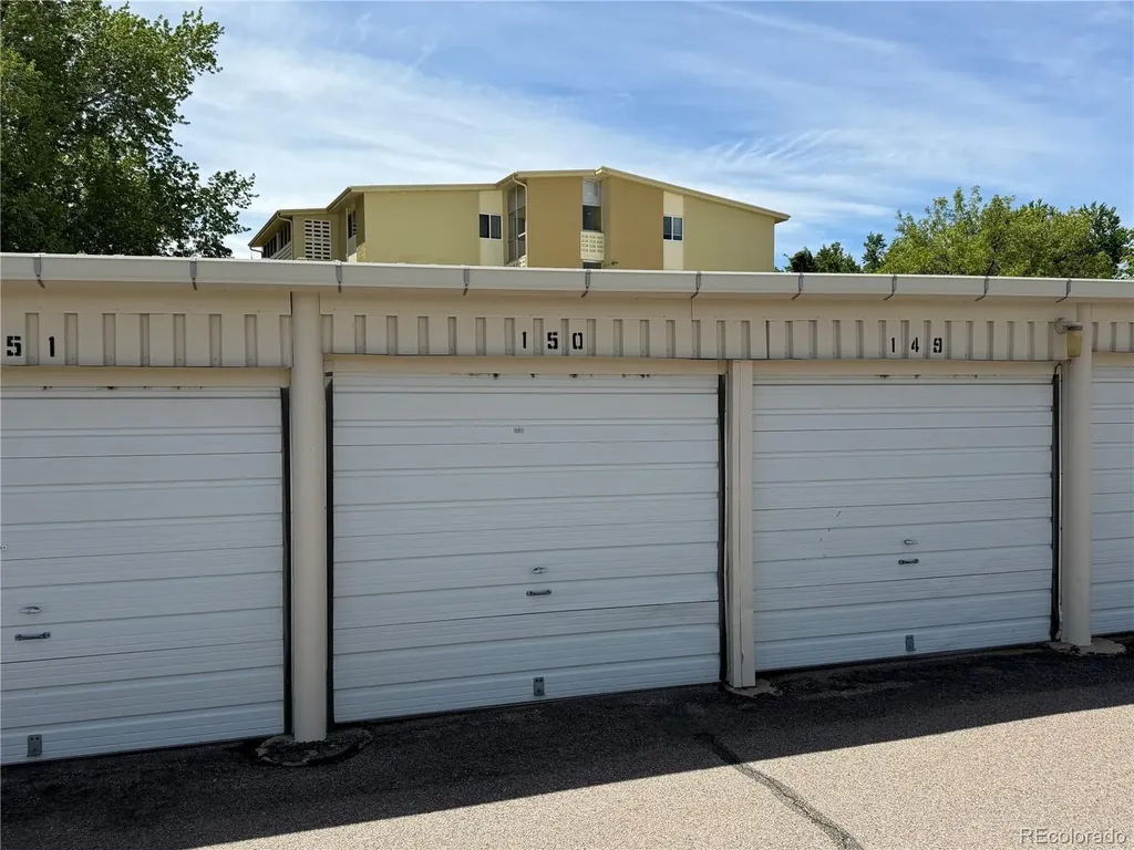 610 S Alton Way Denver CO 80247