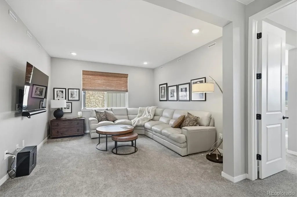 8701 Big Thompson Street Littleton CO 80125