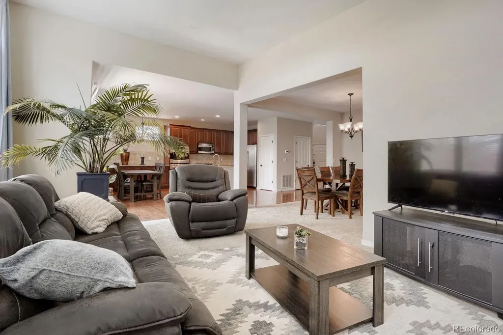25332 E Indore Drive Aurora CO 80016