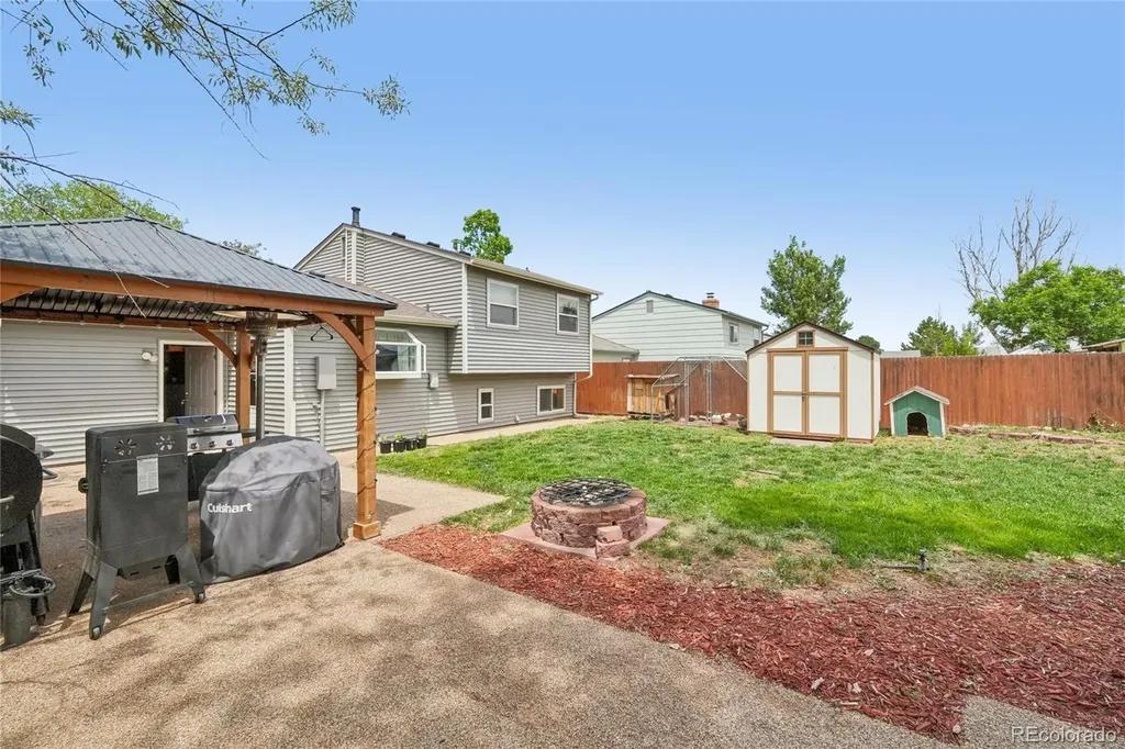 208 Madison Drive Bennett CO 80102