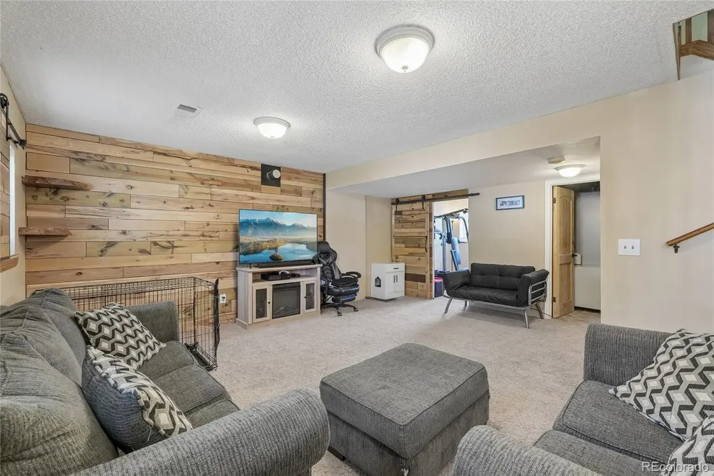 208 Madison Drive Bennett CO 80102