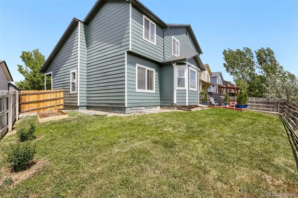 5121 S Lisbon Way Centennial CO 80015