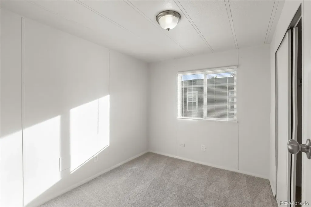 1095 Western Drive Colorado Springs CO 80915