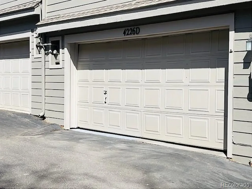 4226 S Granby Street Aurora CO 80014