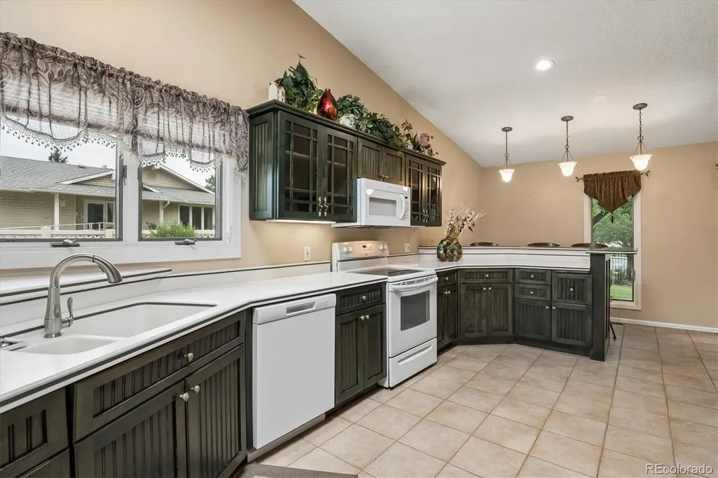 8 Walter Way Broomfield CO 80020