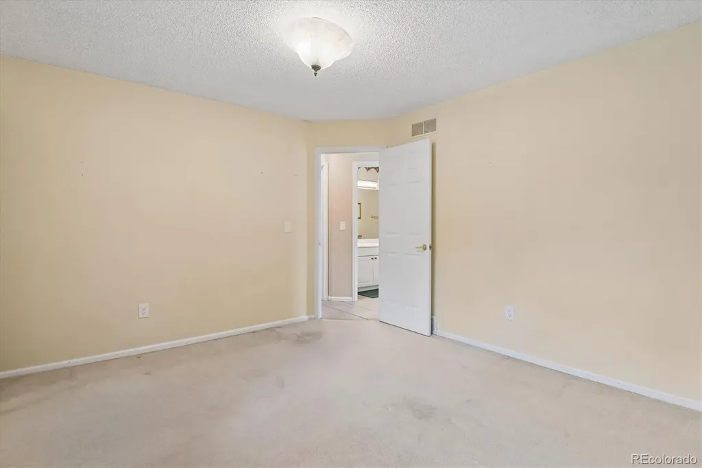 8 Walter Way Broomfield CO 80020