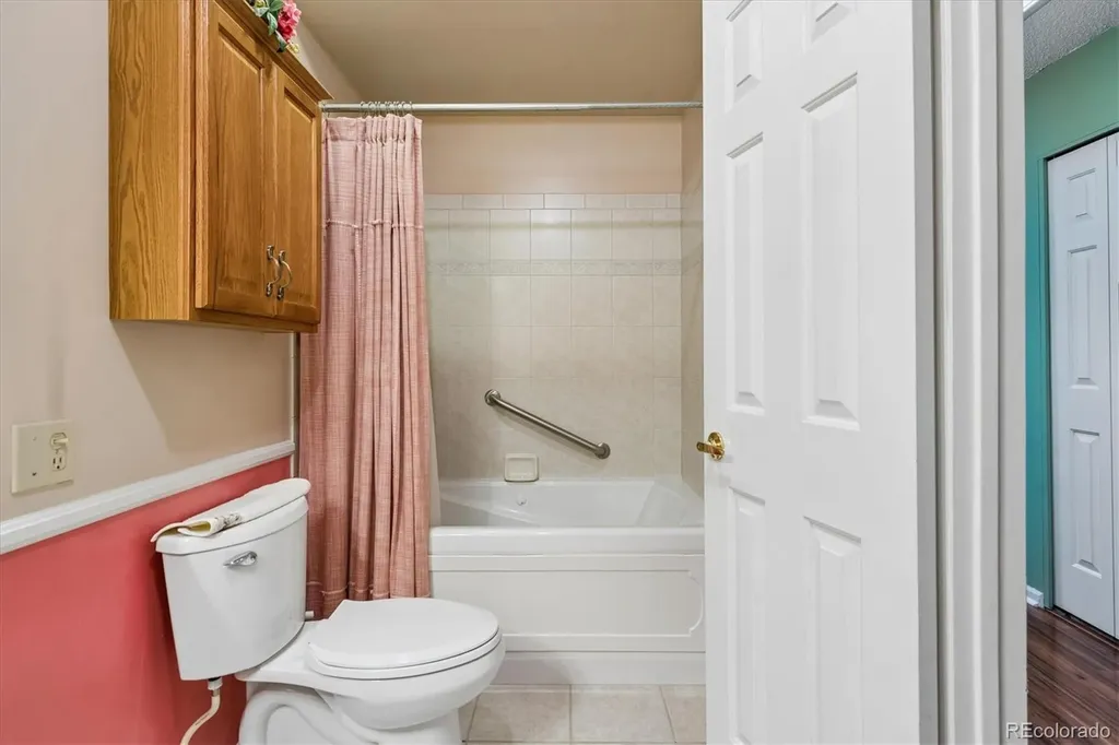 8 Walter Way Broomfield CO 80020