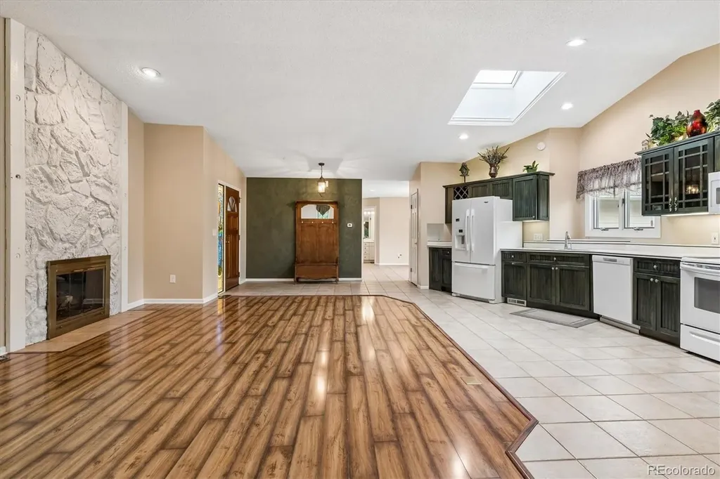 8 Walter Way Broomfield CO 80020