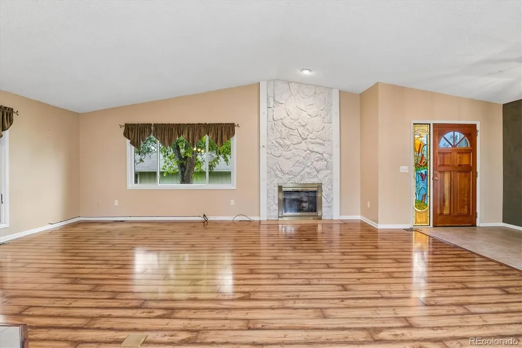 8 Walter Way Broomfield CO 80020