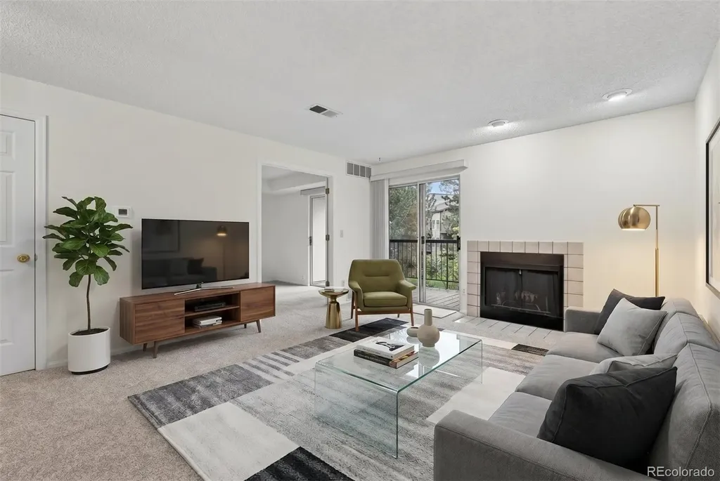2575 S Syracuse Way Denver CO 80231