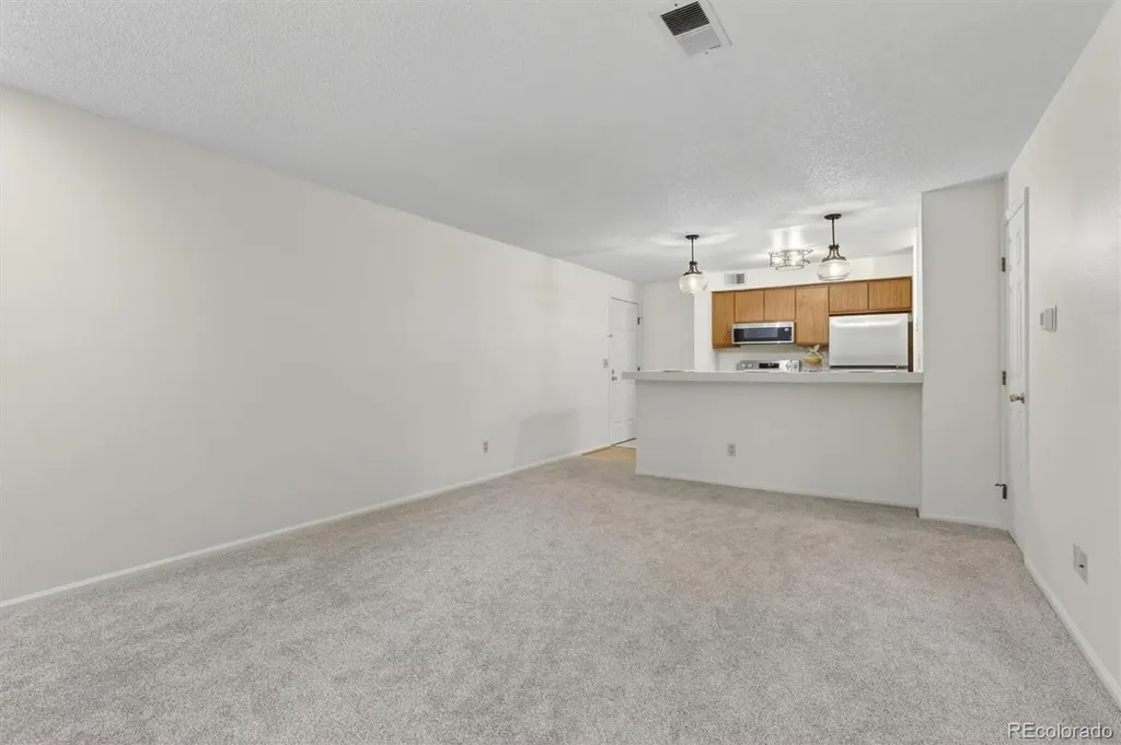 2575 S Syracuse Way Denver CO 80231