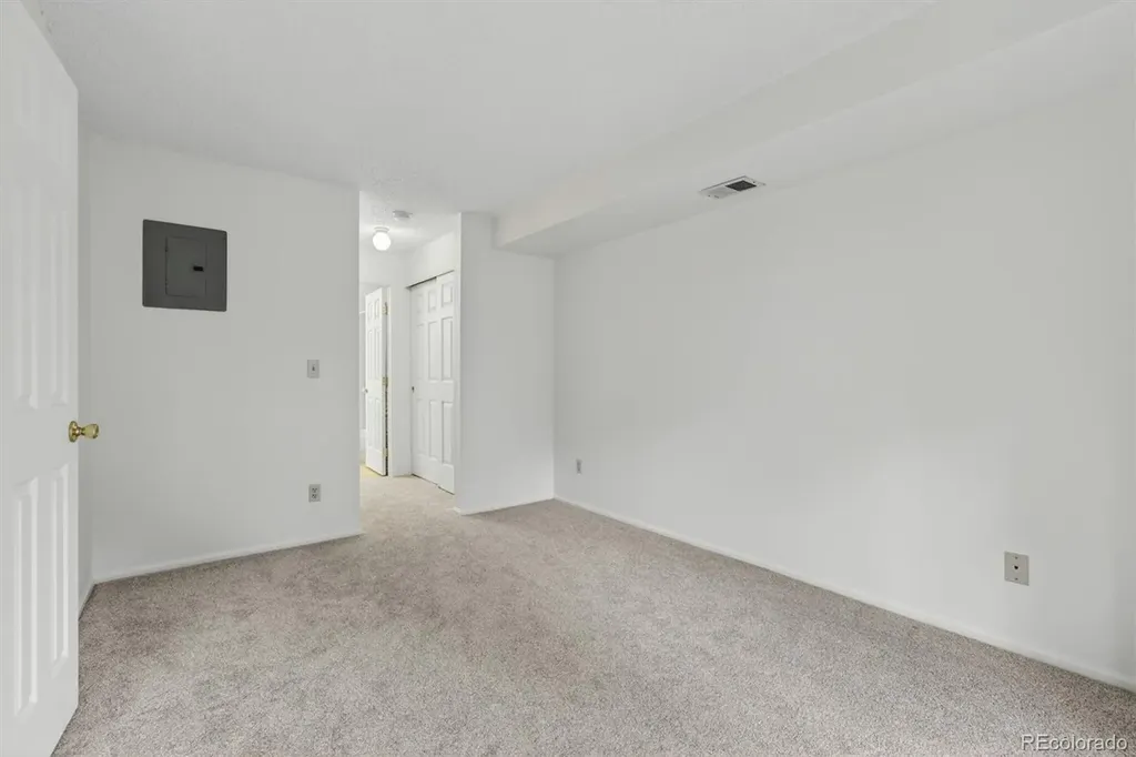 2575 S Syracuse Way Denver CO 80231