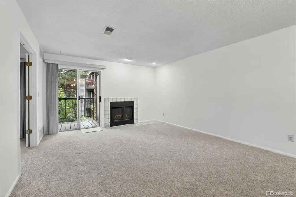 2575 S Syracuse Way Denver CO 80231