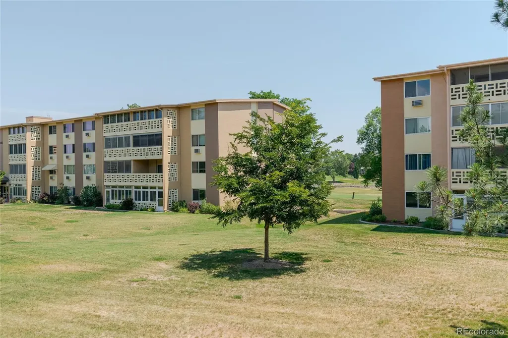 700 S Alton Way Denver CO 80247