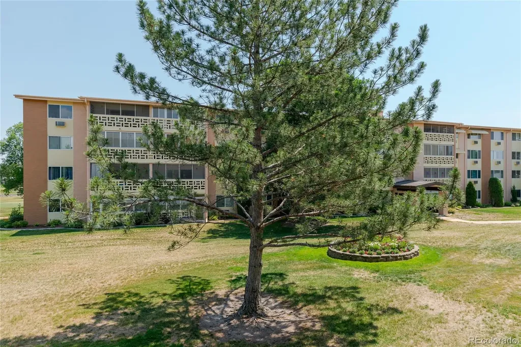 700 S Alton Way Denver CO 80247
