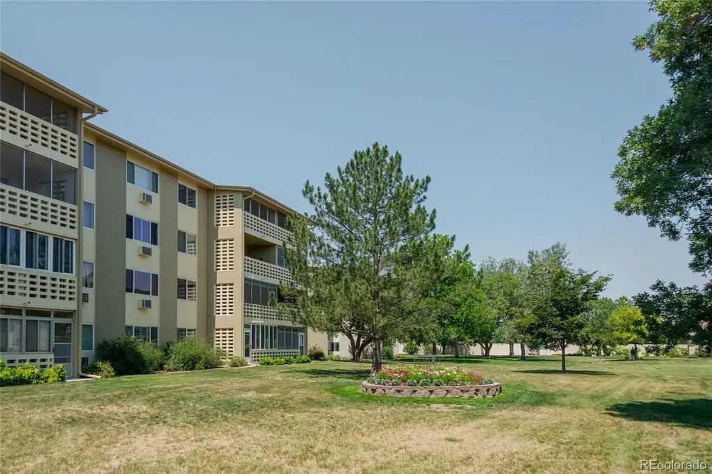 700 S Alton Way Denver CO 80247