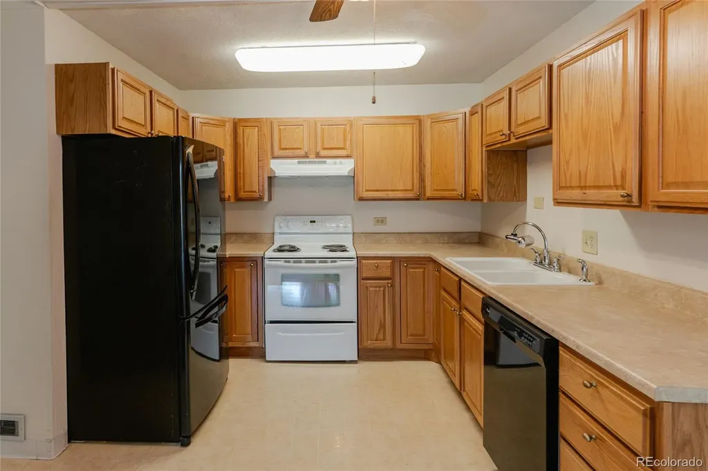 700 S Alton Way Denver CO 80247