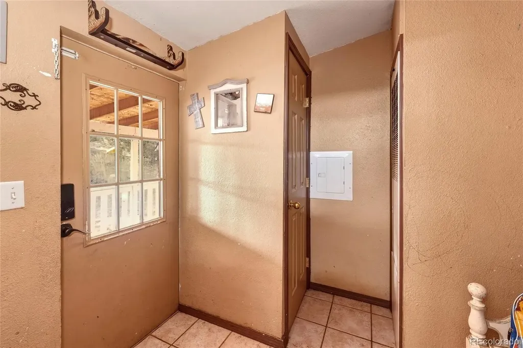 26131 Pinon Ridge Drive Aguilar CO 81020