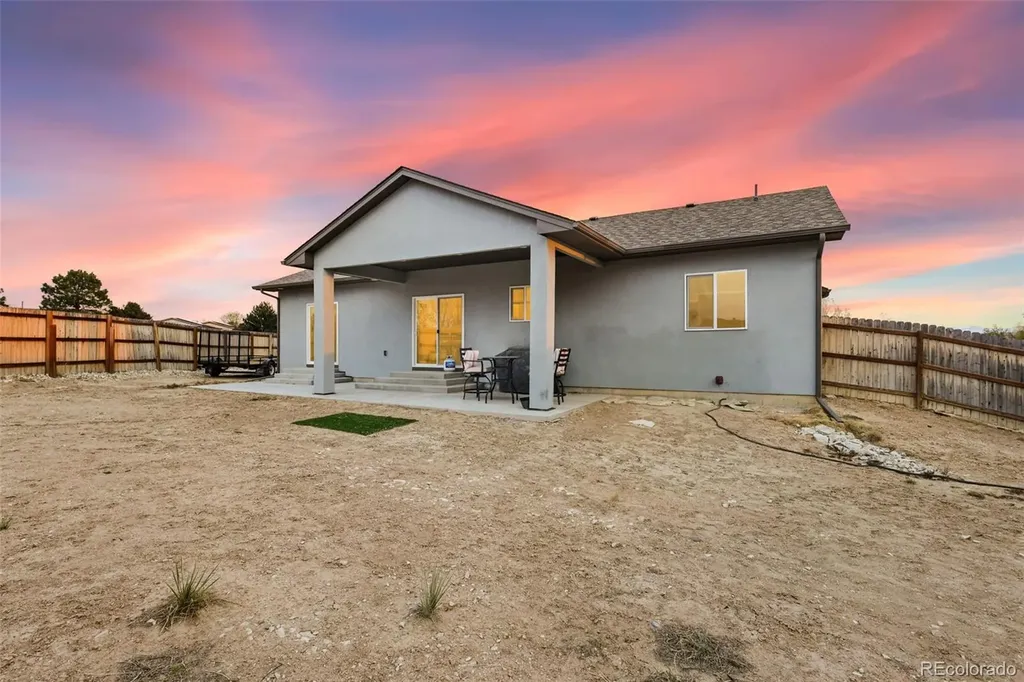 171 W Legend Drive Pueblo West CO 81007