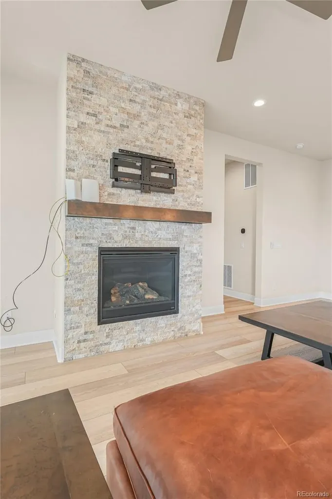21996 E Allenspark Place Aurora CO 80016