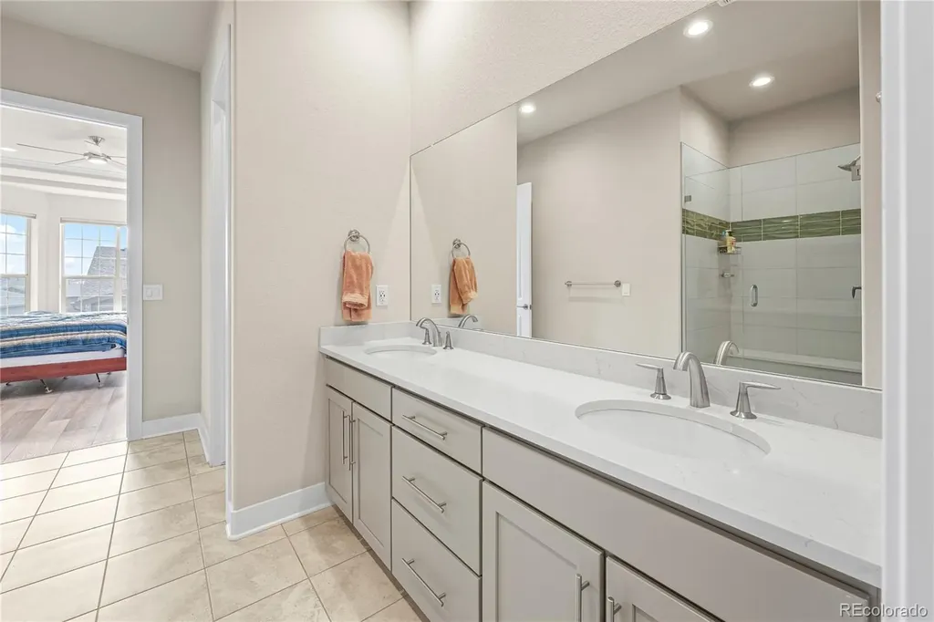 21996 E Allenspark Place Aurora CO 80016