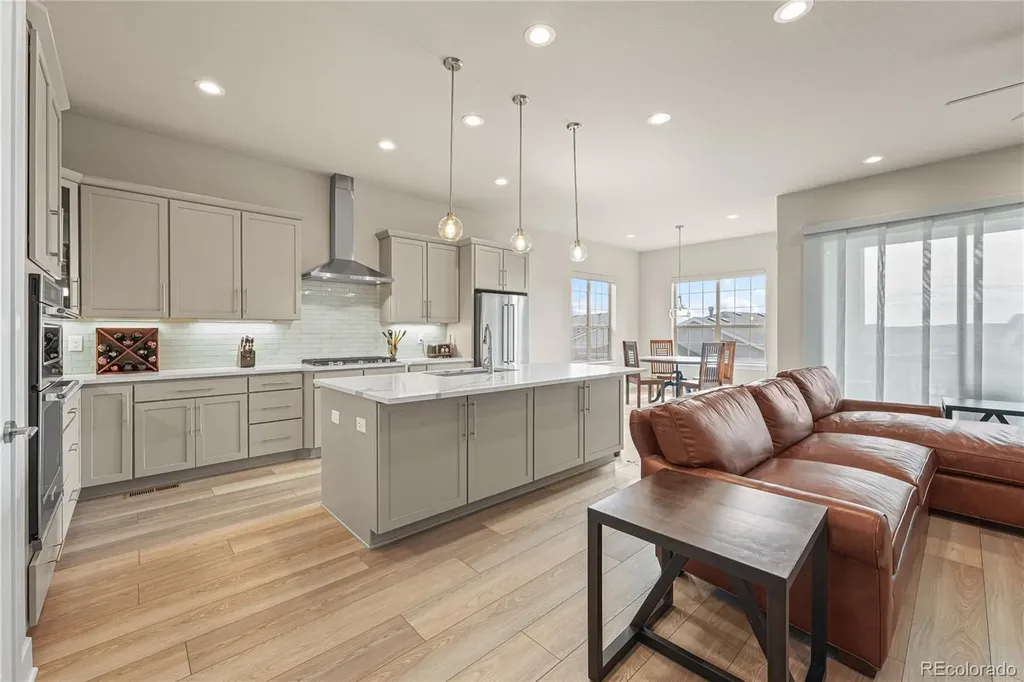 21996 E Allenspark Place Aurora CO 80016