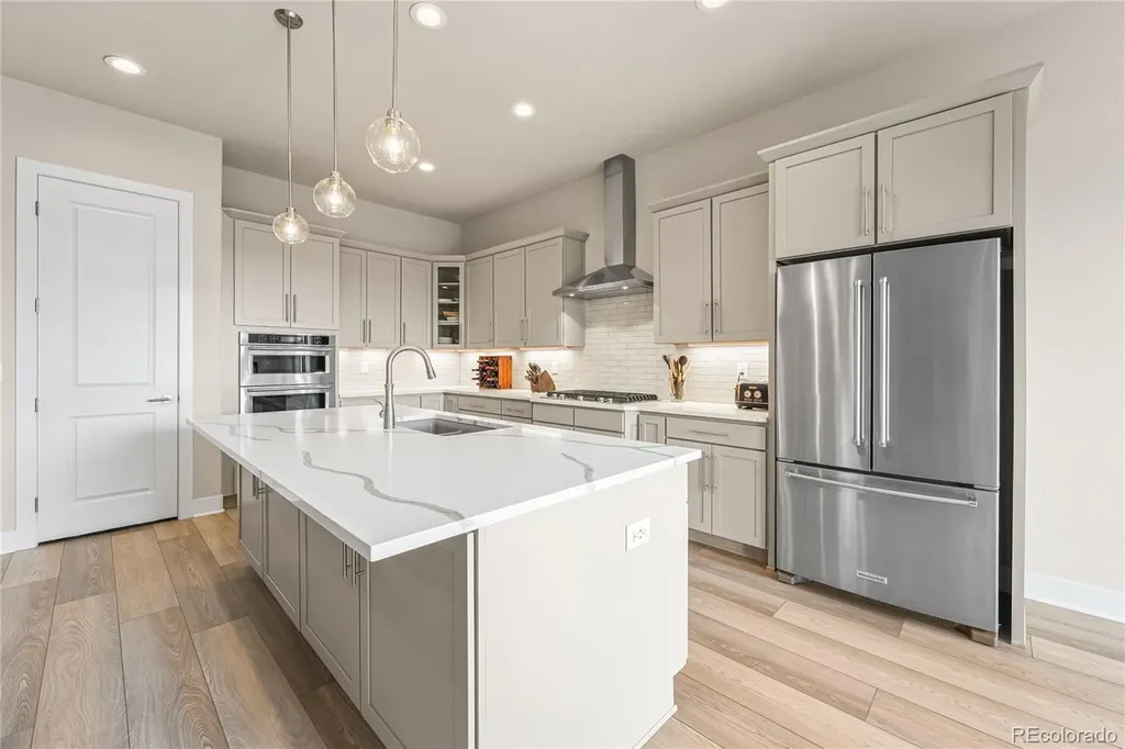 21996 E Allenspark Place Aurora CO 80016
