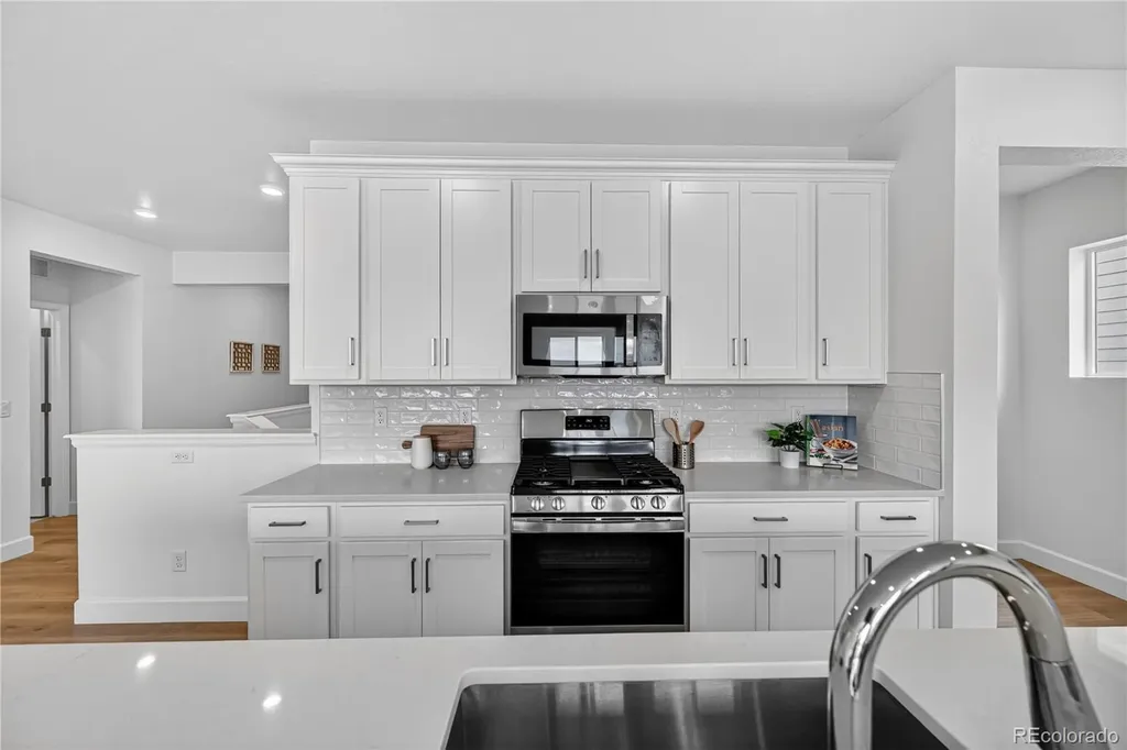 17085 W 92nd Loop Arvada CO 80007