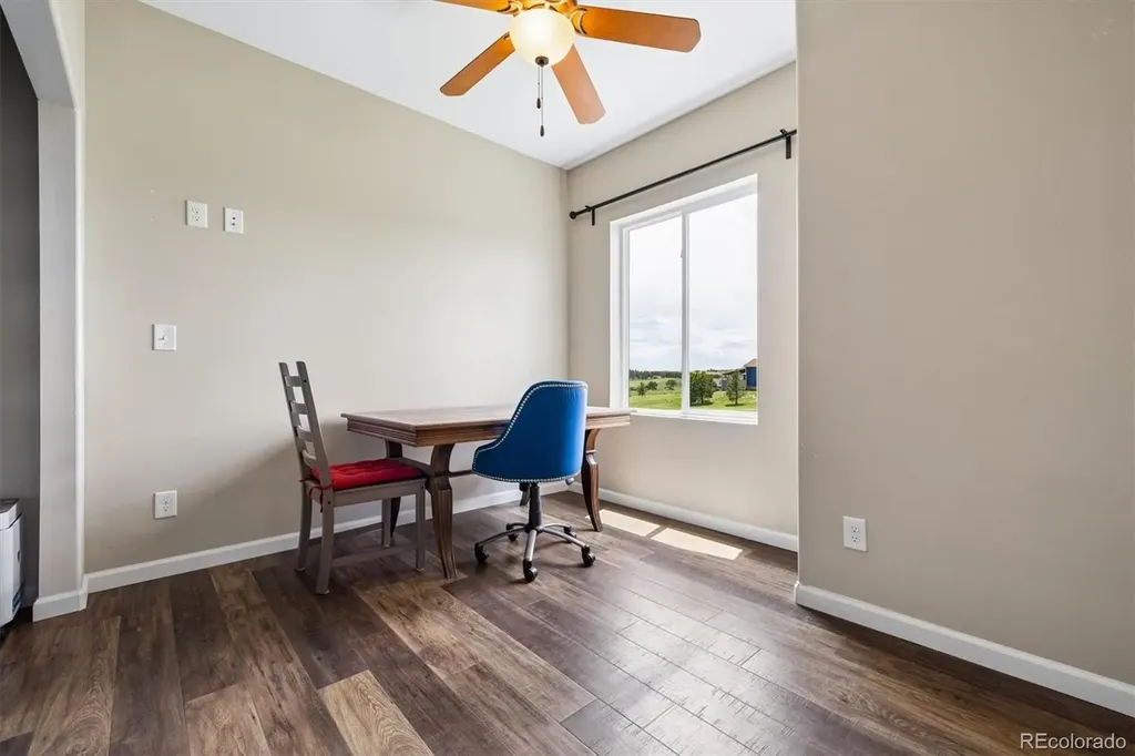 33260 Ridgeview Loop Elizabeth CO 80107