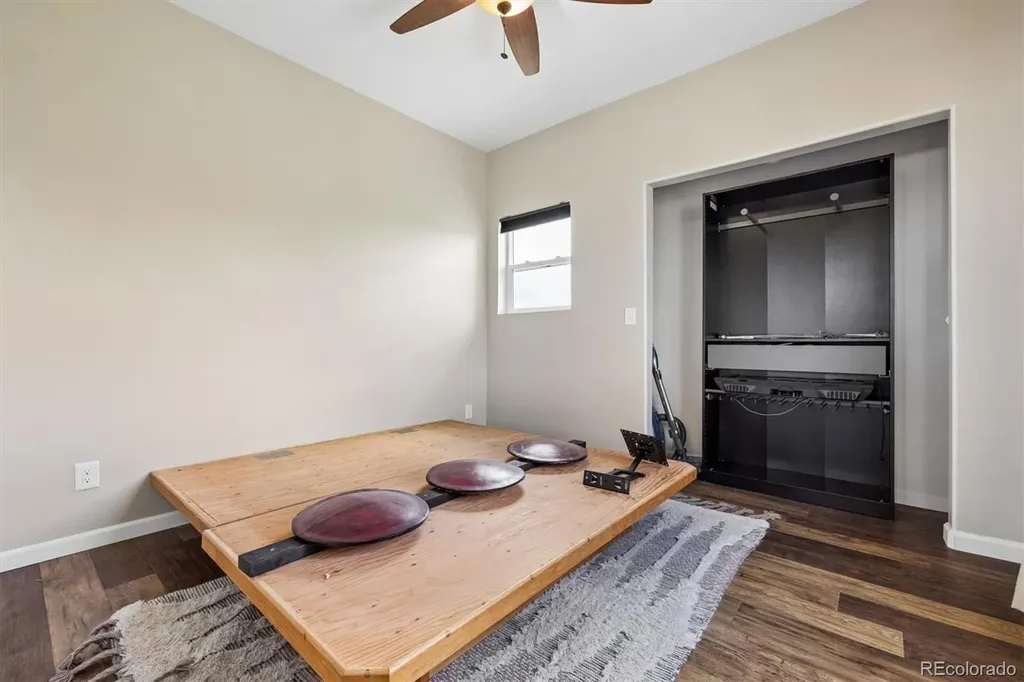 33260 Ridgeview Loop Elizabeth CO 80107
