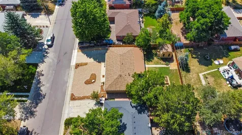 957 E 9th Avenue Broomfield CO 80020