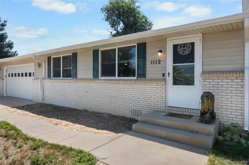 1112 Village Drive Fort Lupton CO 80621