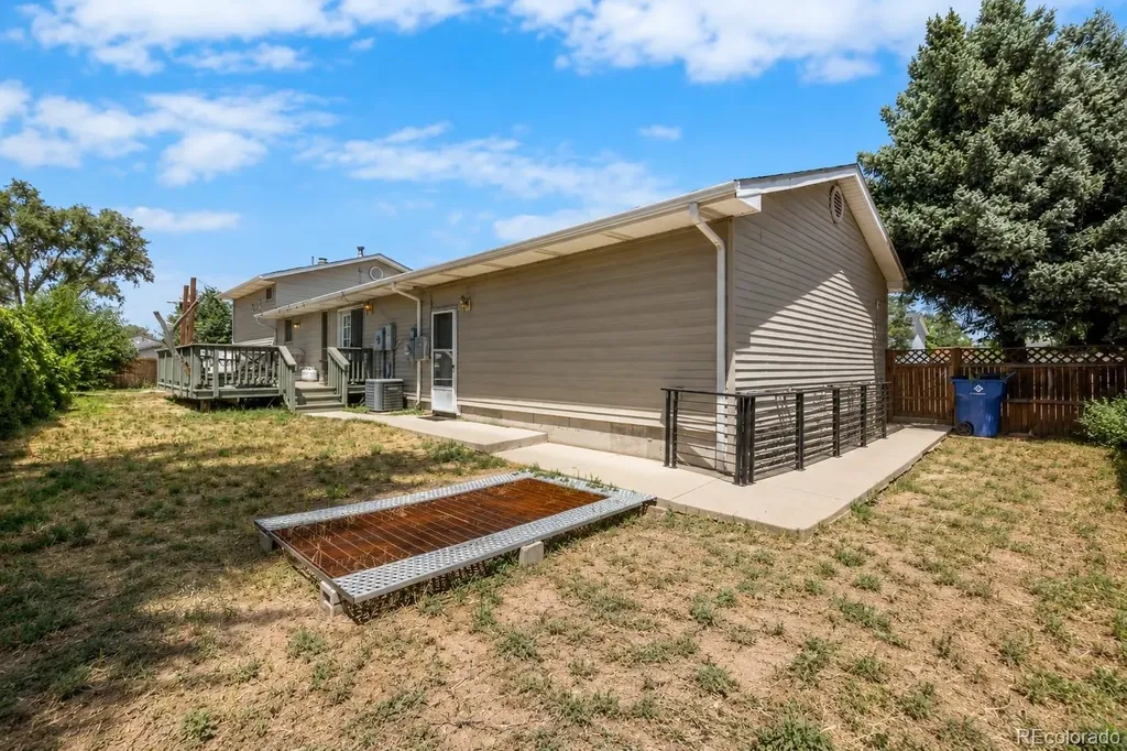 1112 Village Drive Fort Lupton CO 80621