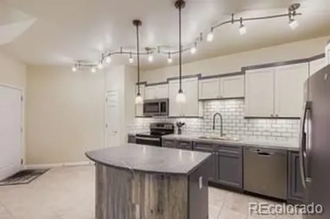 9836 W Freiburg Drive Littleton CO 80127