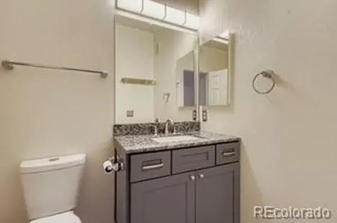 9836 W Freiburg Drive Littleton CO 80127