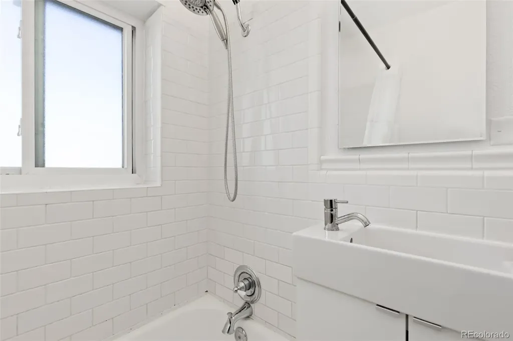 1481 Ash Street Denver CO 80220