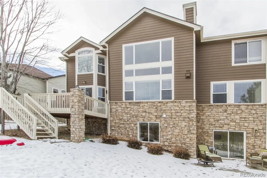 7042 S Shawnee Street Aurora CO 80016