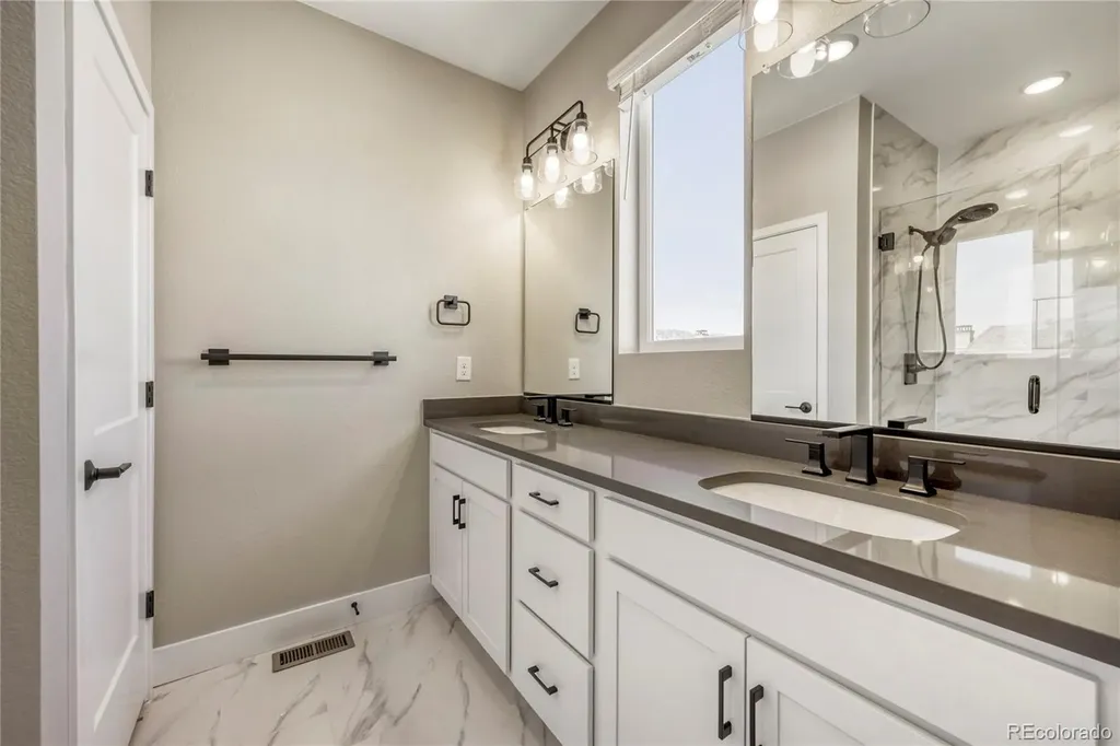 15558 W Washburn Avenue Lakewood CO 80228