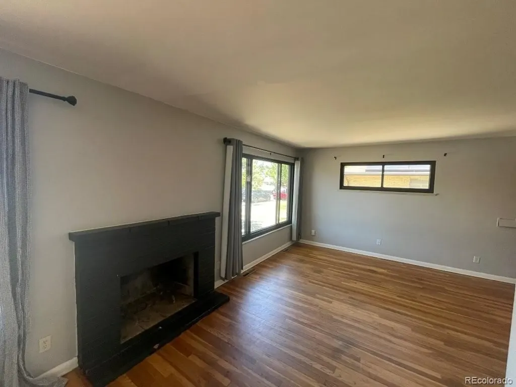 2220 Ironton Street Aurora CO 80014
