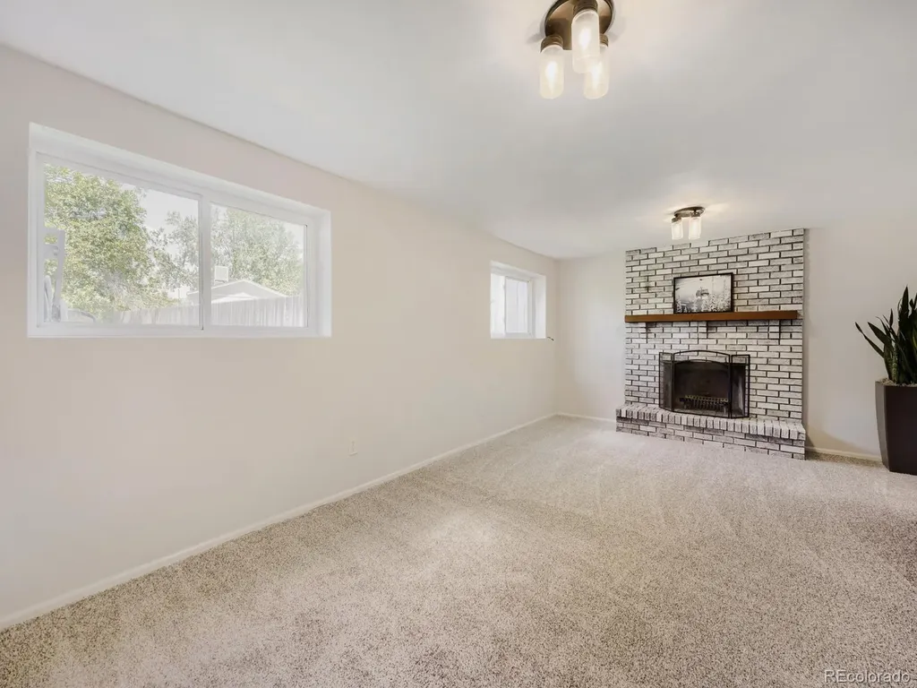 9559 W Eureka Place Lakewood CO 80227