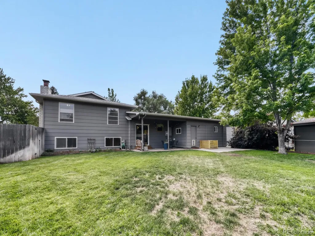 9559 W Eureka Place Lakewood CO 80227